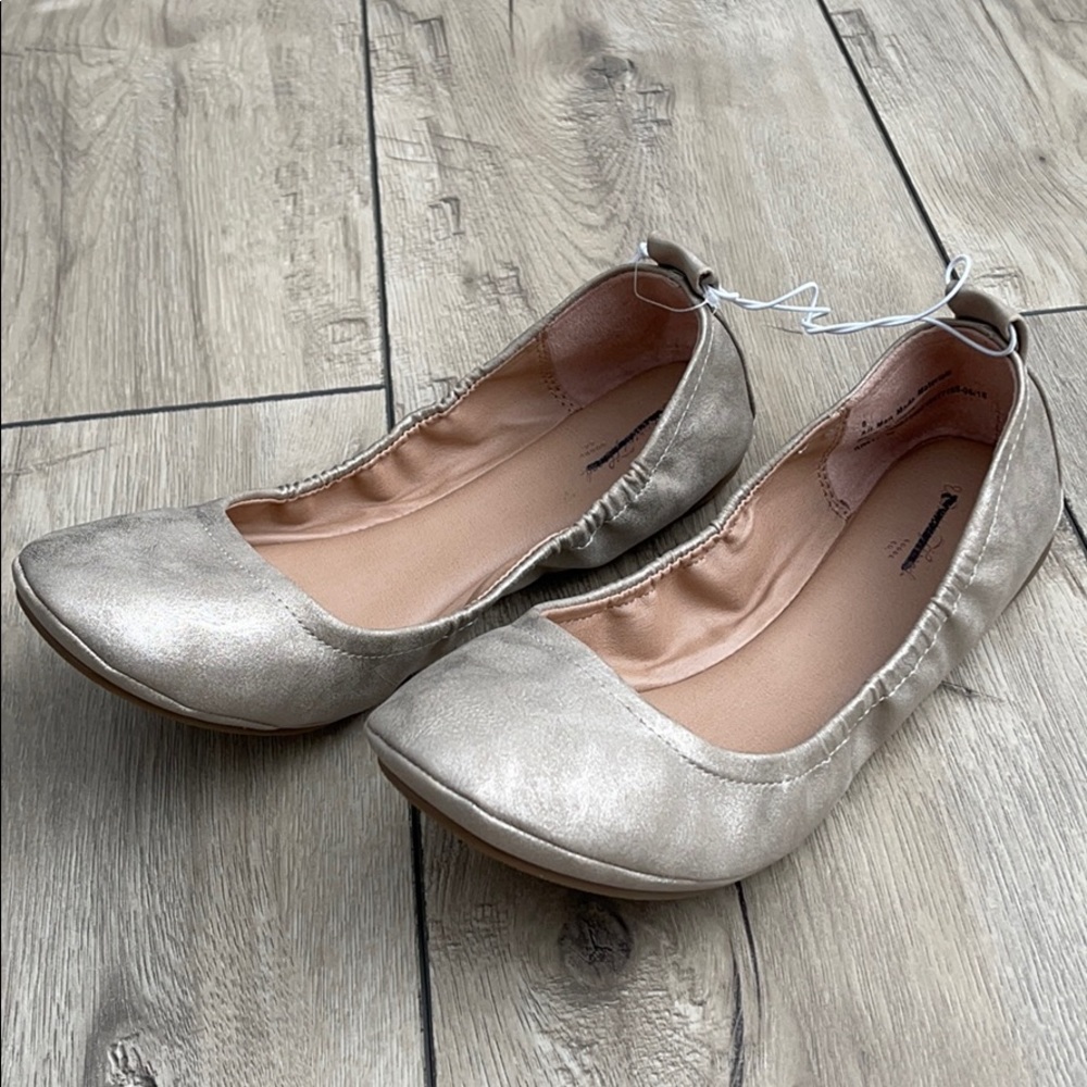 Universal Thread Women's NEW Gold Shoes Size 8